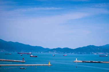 Kore 'de Yeosu' da denizin hareketlerinin güzel bir görüntüsü.