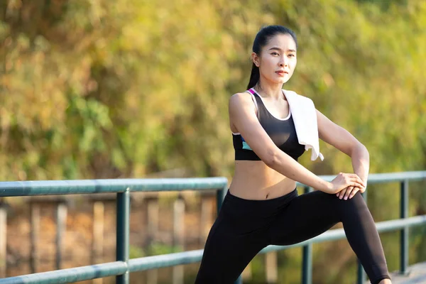 Young Fitness Woman Exercising Stretching Outdoors Workout Park — Stock Photo, Image