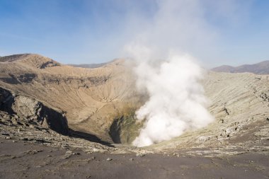 Bromo, Doğu Java, Endonezya etkin krater