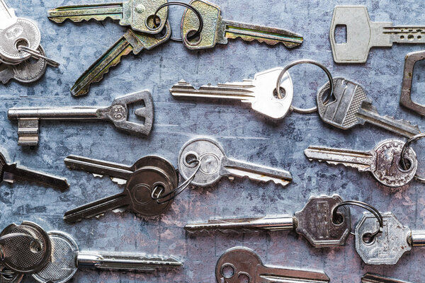 Many old keys.