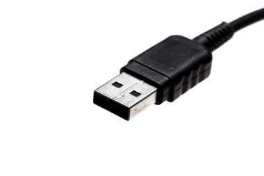 USB kablosunu izole üzerinde beyaz arka plan