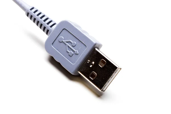 Кабельная вилка USB изолирована на белом фоне — стоковое фото