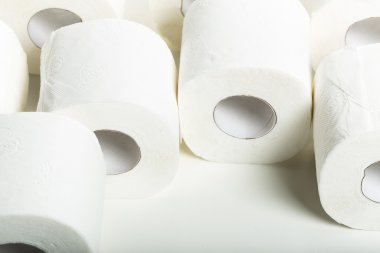 Tuvalet kağıdı yakın çekim izole