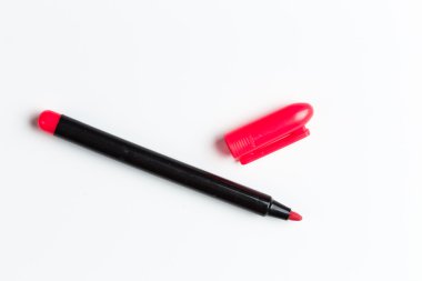 İzole Keçeli Kalemler