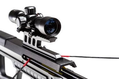 Beyaz bir arka plan üzerinde tatar yayı