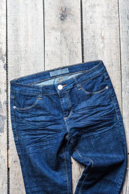 Kot eski ahşap yüzey üzerinde