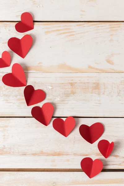 De dag van Valentijnskaarten. Valentines day hart op oud hout. — Stockfoto