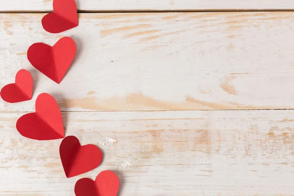 De dag van Valentijnskaarten. Valentines day hart op oud hout. — Stockfoto