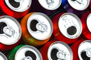 İzole alüminyum kutular