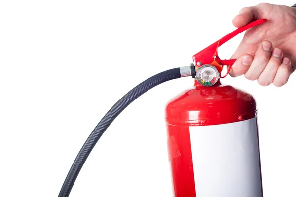 Homem usando extintor de incêndio — Fotografia de Stock