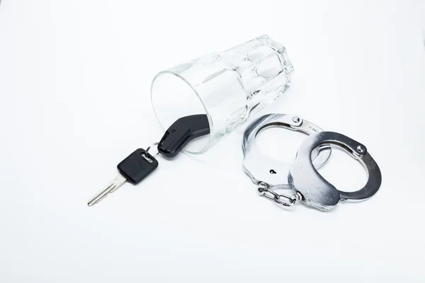 Alcohol and car keys — Stock Photo, Image