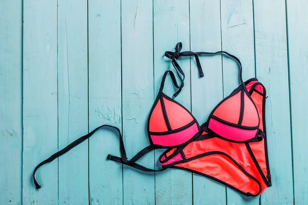 Fashionabla rosa bikini — Stockfoto