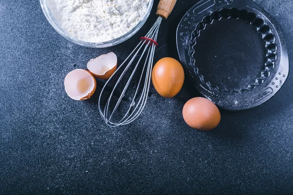 Köksredskap och bakning produkter — Stockfoto