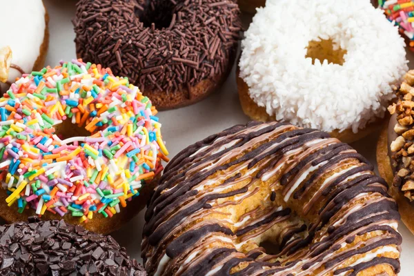 Diverse kleurrijke Donuts — Stockfoto