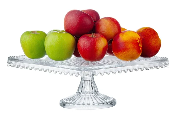 Стеклянная чаша для хранения фруктов изолированы на белом — стоковое фото