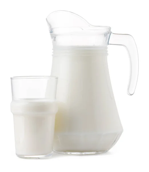Frasco de vidro e xícara de leite fresco isolado — Fotografia de Stock