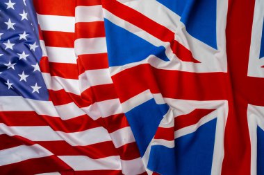 Büyük Britanya ve ABD bayrakları toplandı