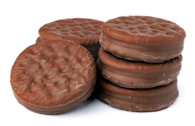 Beyaz arka planda izole edilmiş jöleli çikolatalı kurabiyeler