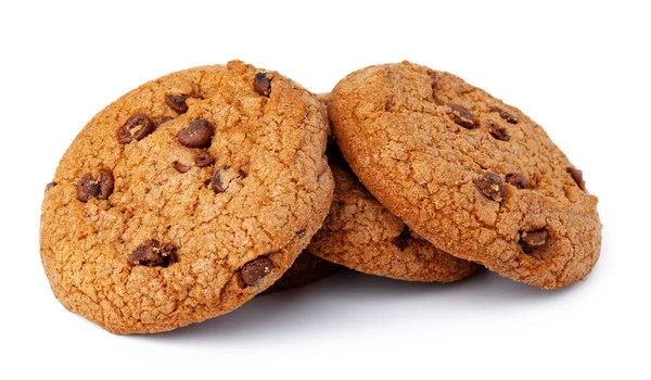 Mucchio di biscotti gocce di cioccolato isolato su sfondo bianco — Foto Stock