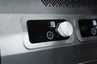 Ticari mutfak aletleri sıcaklık denetimleri kapatılıyor.