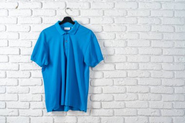 Mavi pamuklu polo tişört dokusu kapat