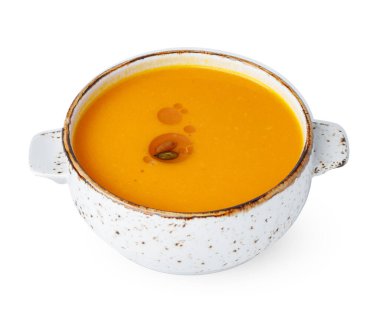 Kabak kremalı çorba beyaz kasede izole edilmiş.