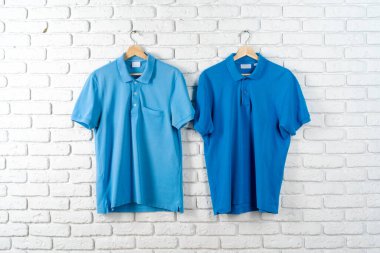 Mavi pamuklu polo tişört dokusu kapat