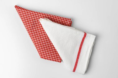 Mutfak örtüsü beyaz arkaplanda izole edildi, kapat