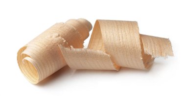 Beyaz zemin üzerinde izole ahşap talaşı