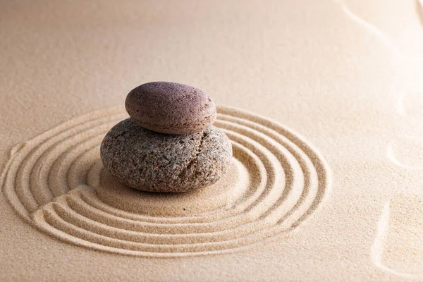 Japanese zen garden with stone in raked sand — Stock Photo, Image