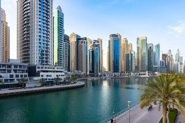 МАРТ, 2020: Dubai Marina view — стоковое фото