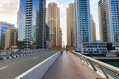 DUBAI, BAE - Mart 2020 Dubai Marina Manzarası