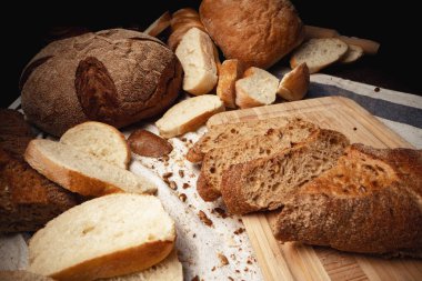 Arka plan için ekmek çeşitlerini kes, kapat