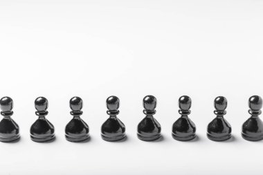 Satranç beyaz arkaplanda izole edildi