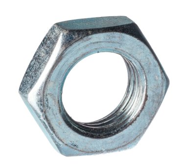 Metal ceviz beyaz arkaplanda izole