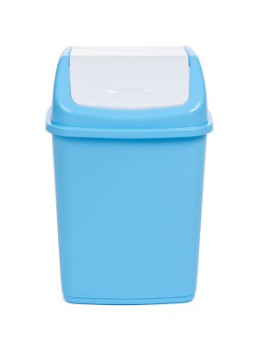 Plastik atık kutusu beyaz arkaplanda izole edildi