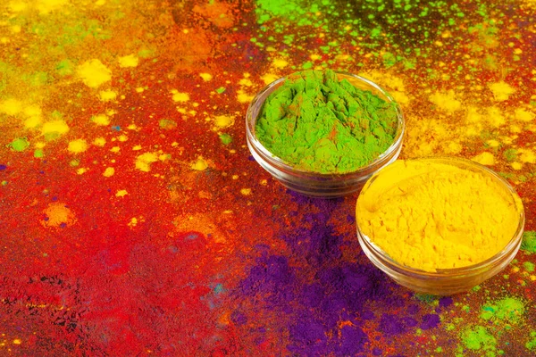 Cores de pó orgânico na tigela para o festival Holi — Fotografia de Stock