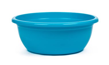 Plastik boş havza beyaz arkaplanda izole