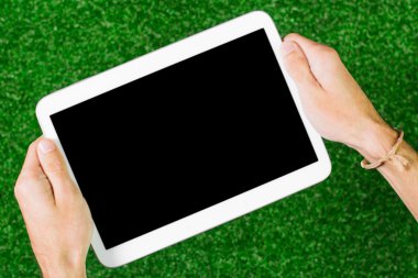 Dijital tablet, defter üzerinde çalışma masası