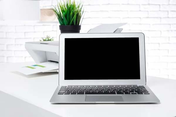 Laptop and printer — Stock Photo, Image