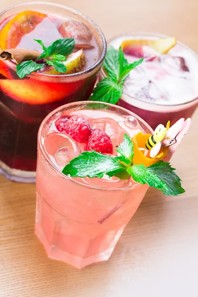 Cocktails hautnah — Stockfoto