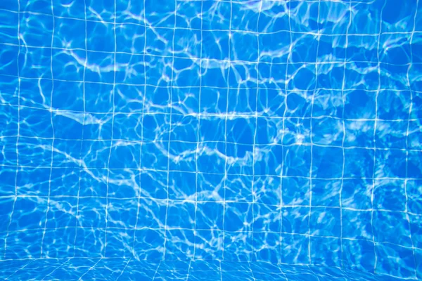 Blue ripped water in swimming pool — Stock Photo, Image