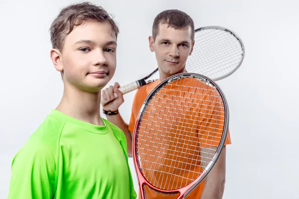 Feliz par de jogadores de ténis — Fotografia de Stock