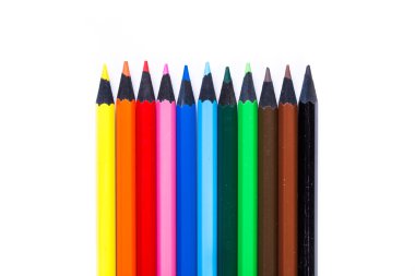 izole renkli kalemler