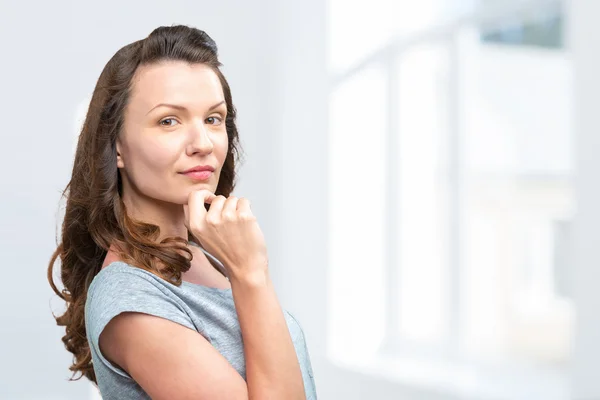 Morena Mujer exitosa — Foto de Stock