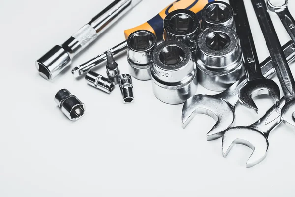 Mnoho kovových nástrojů — Stock fotografie