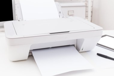 İş ofiste yazıcı