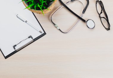 tıbbi Pano ve stetoskop.