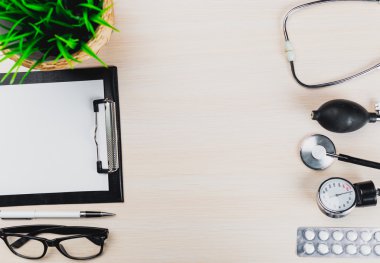 tıbbi Pano ve stetoskop.