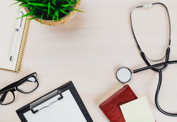 tıbbi Pano ve stetoskop.